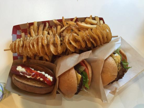 Jennie's Smoked Burgers